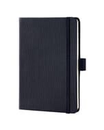 Notitieboek Conceptum Pure A6 zwart 5mm ruit hardcover. Genummerde pagina's, inhoudsopgave, sluiting d.m.v. elastiek, lus voor pen, 2 leeslintjes. 194 pagina's 80 grams chamoiskleurig papier.